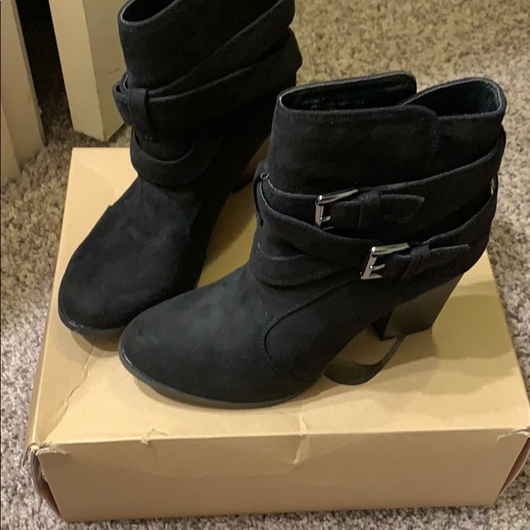 Booties - Picture 4 of 4